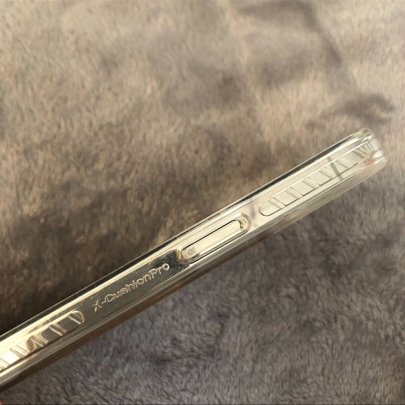 iPhone 13 Pro Max/ 12 Pro Max transparent clear hard CushionPro case - Picture 4 of 13